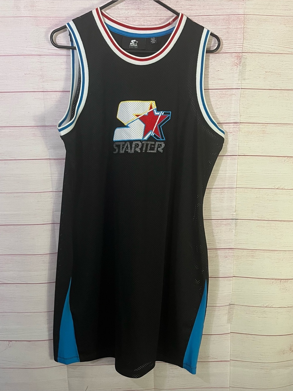 Starter mesh jersey dress blue accents‎ and a signature red star logo Size XL